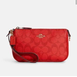 🌺 🔥Nolita 19 Coach small bag and wristlets 🌺